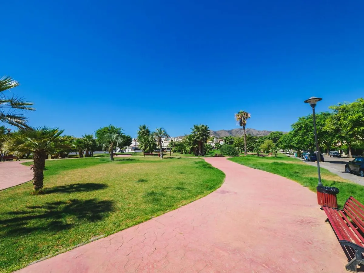 Cubo'S Urban Brigitte Torremolinos & Parking 아파트