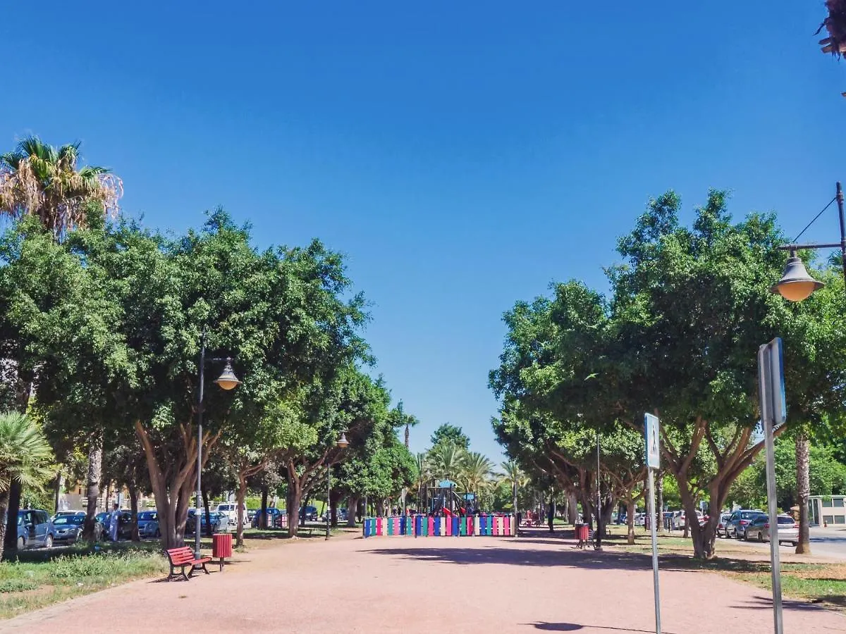 Cubo'S Urban Brigitte Torremolinos & Parking 아파트