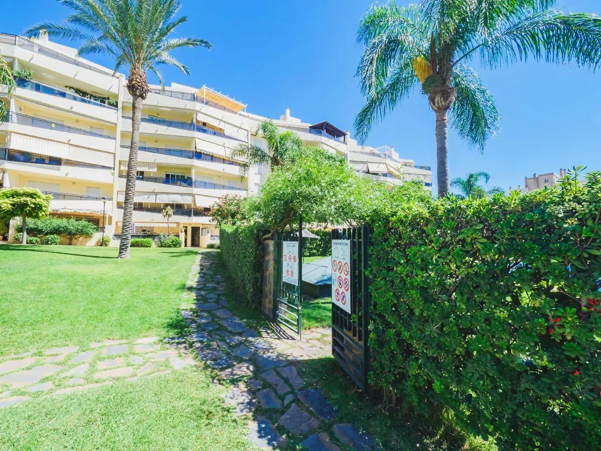 Cubo'S Urban Brigitte Torremolinos & Parking 아파트