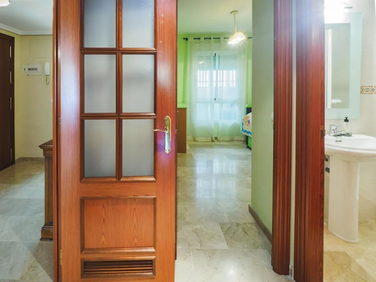 Cubo'S Urban Brigitte Torremolinos & Parking Apartment