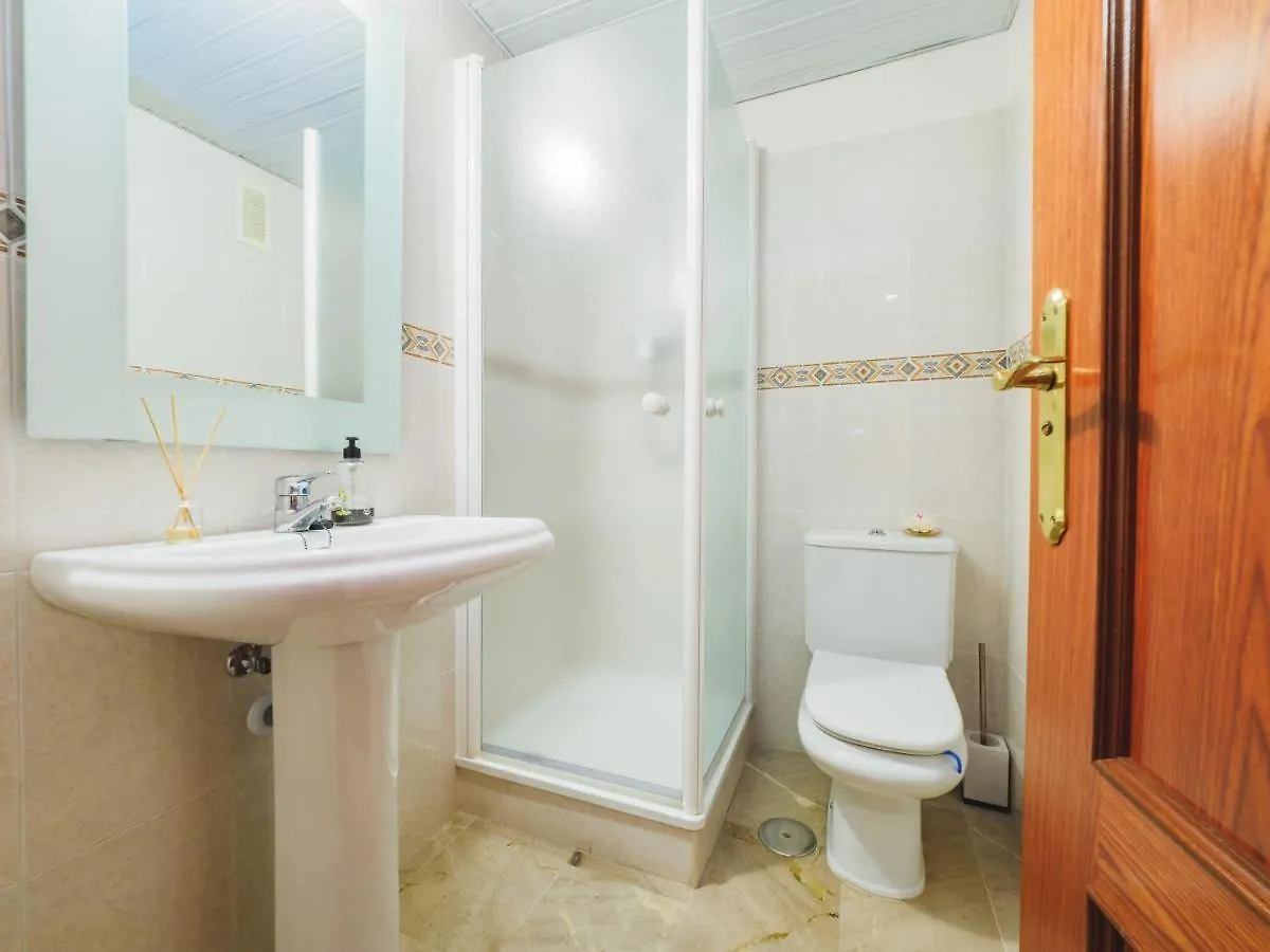 Cubo'S Urban Brigitte Torremolinos & Parking Apartment